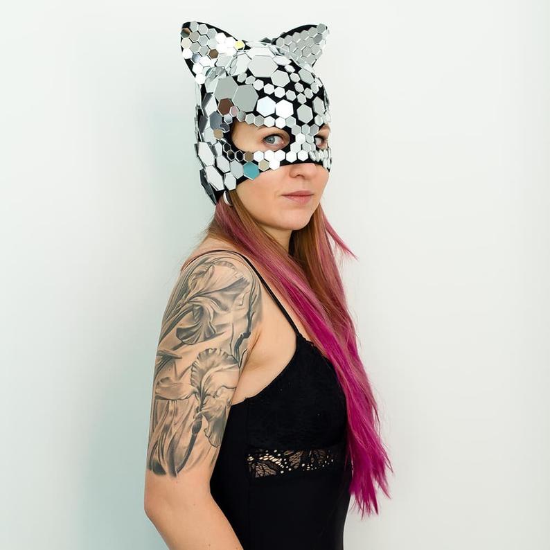 Silver Mirror Kitty Mask “Hexagon” Catwoman Style