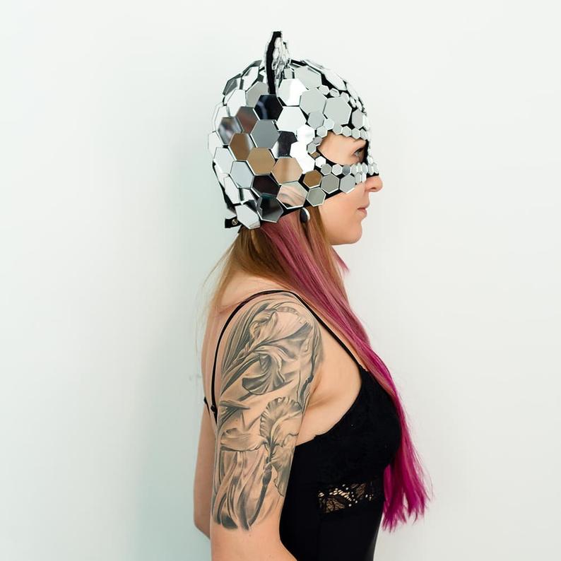 Silver Mirror Kitty Mask “Hexagon” Catwoman Style