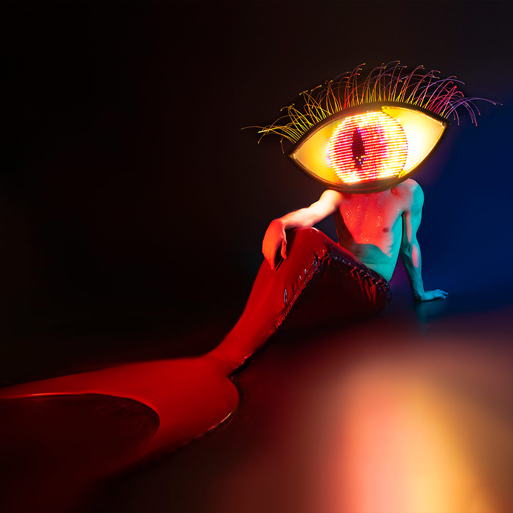 LED Helmet in the Shape of an Eye for Halloween