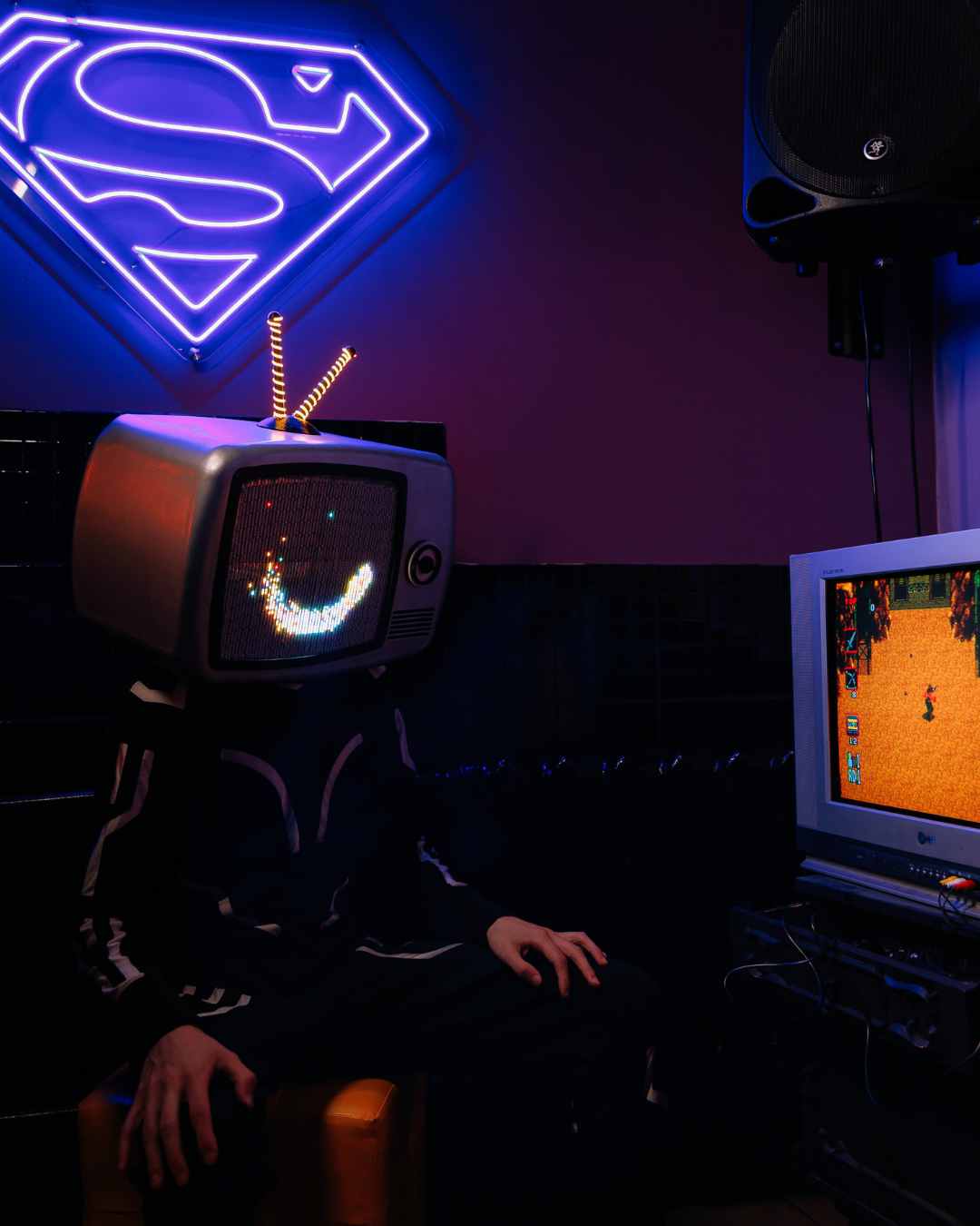 Cosplay Screen Led lighting Helmet TV